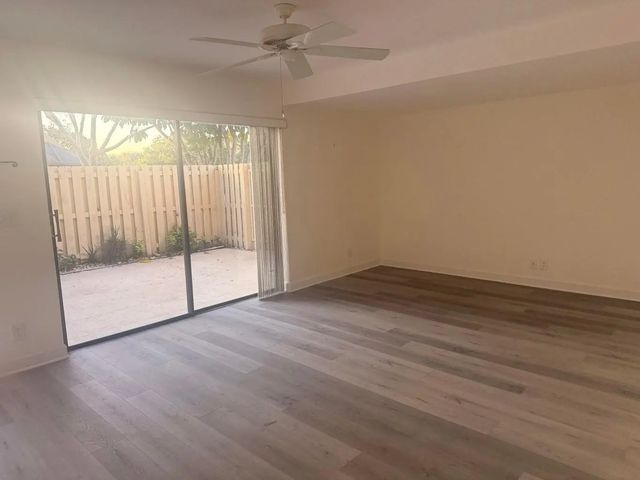4 of 20 - 2622 Nw 7th Court #b, Delray Beach, FL