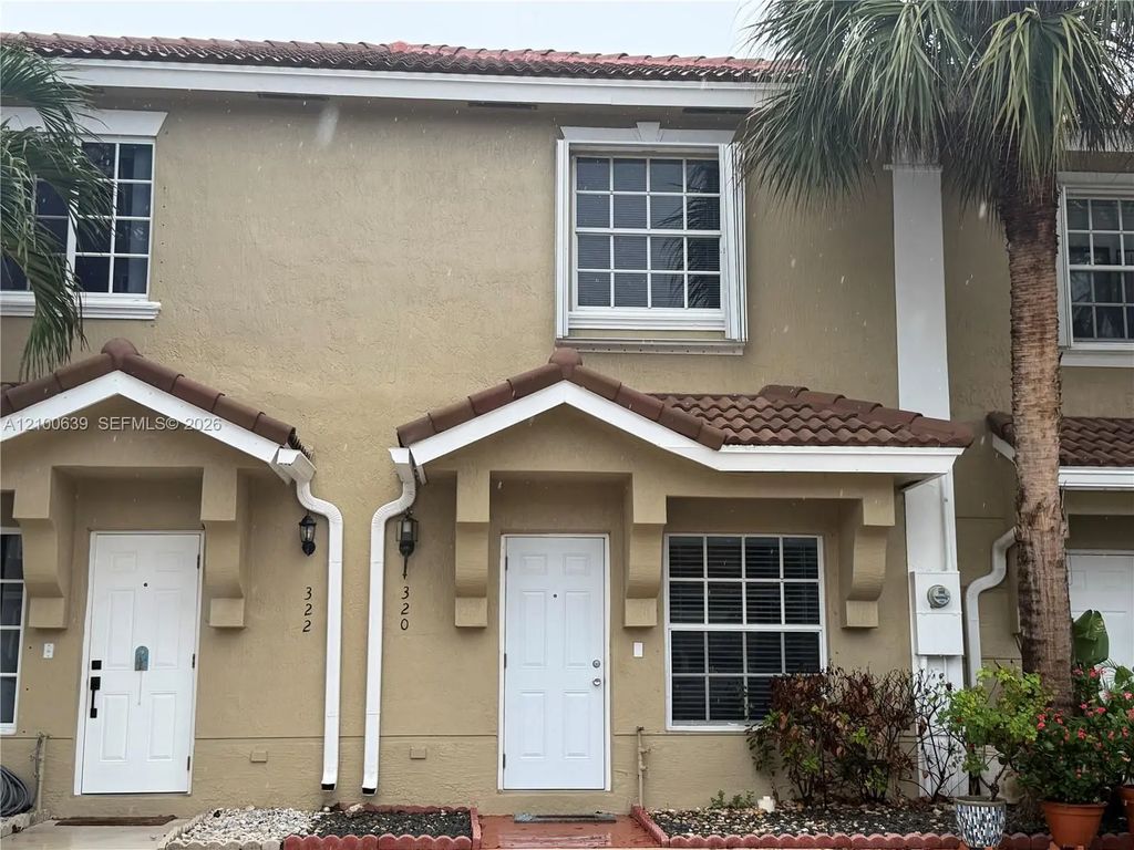 320 Sw 120th Avenue #320, Pembroke Pines