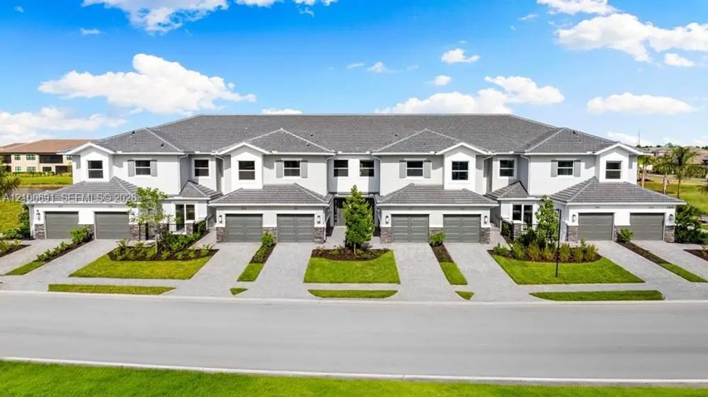 15345 Giardino Drive #202, Naples