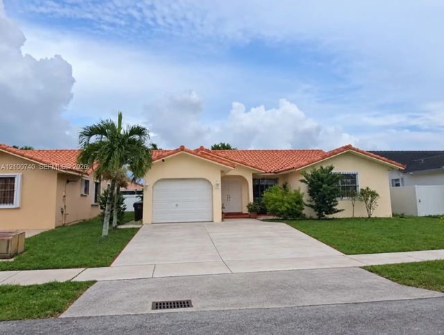 3 of 13 - 7557 W 4th Lane, Hialeah, FL