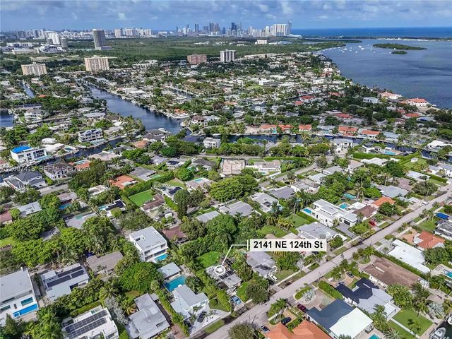 3 of 20 - 2141 Ne 124th Street, North Miami, FL