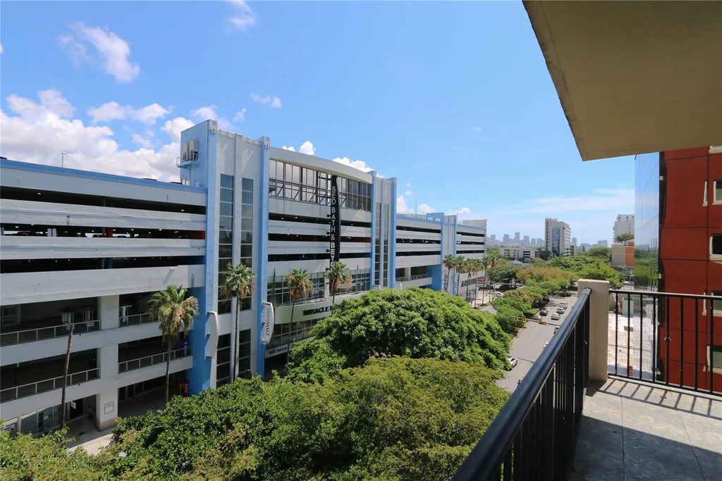3410 Coral Way #701, Miami