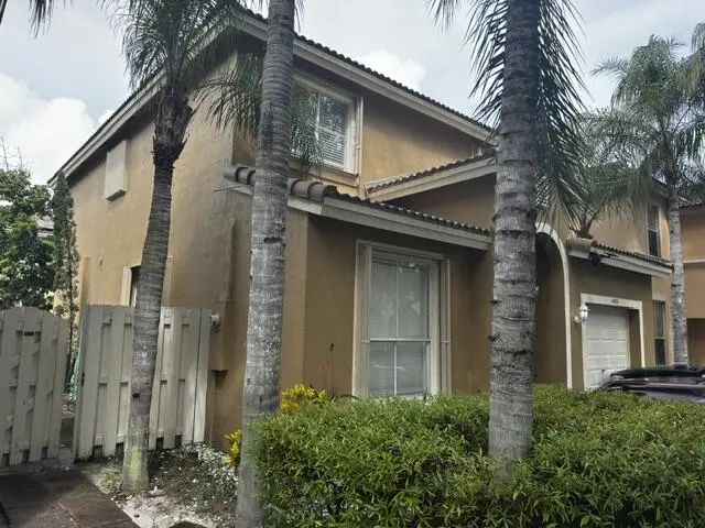 2 of 18 - 4083 Lake Tahoe Circle, West Palm Beach, FL