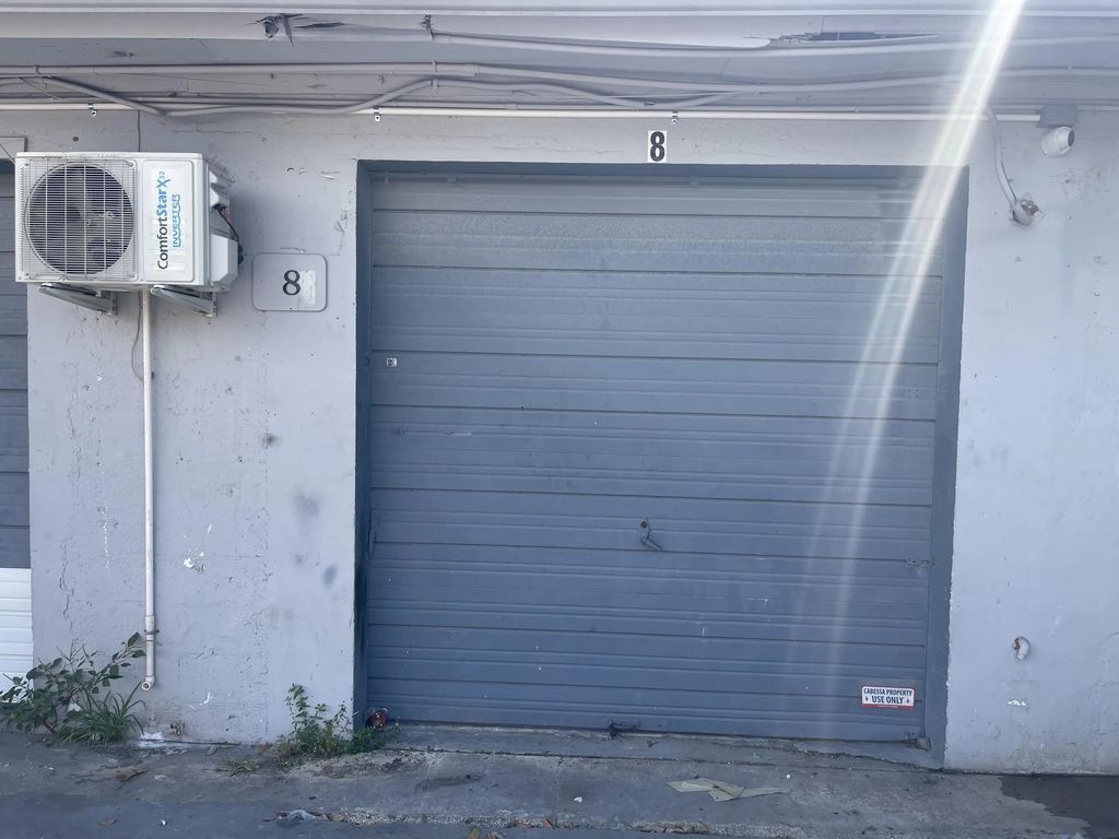 1614 S Dixie Highway #8, Hollywood