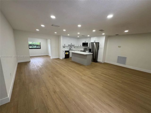 4 of 33 - 13354 Sw 1st Terrace, Miami, FL