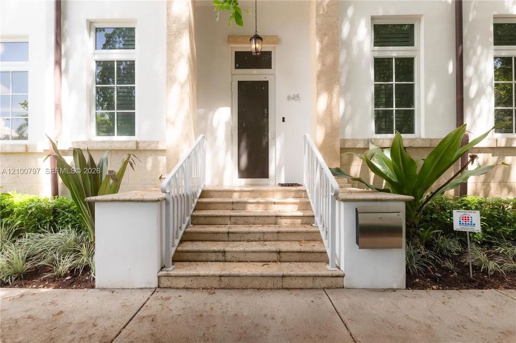 645 Santander Avenue #2, Coral Gables