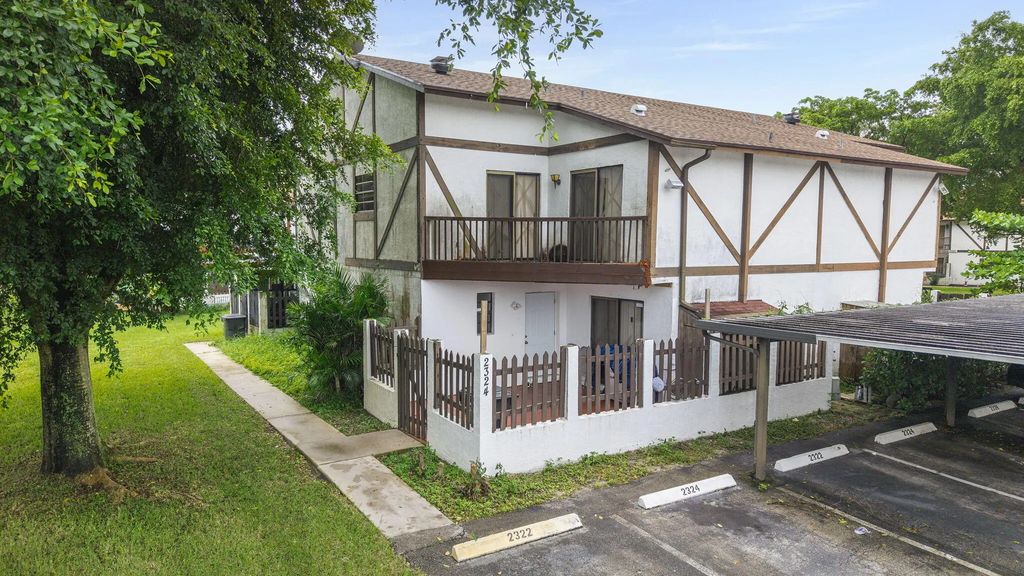 2324 Lena Lane, West Palm Beach
