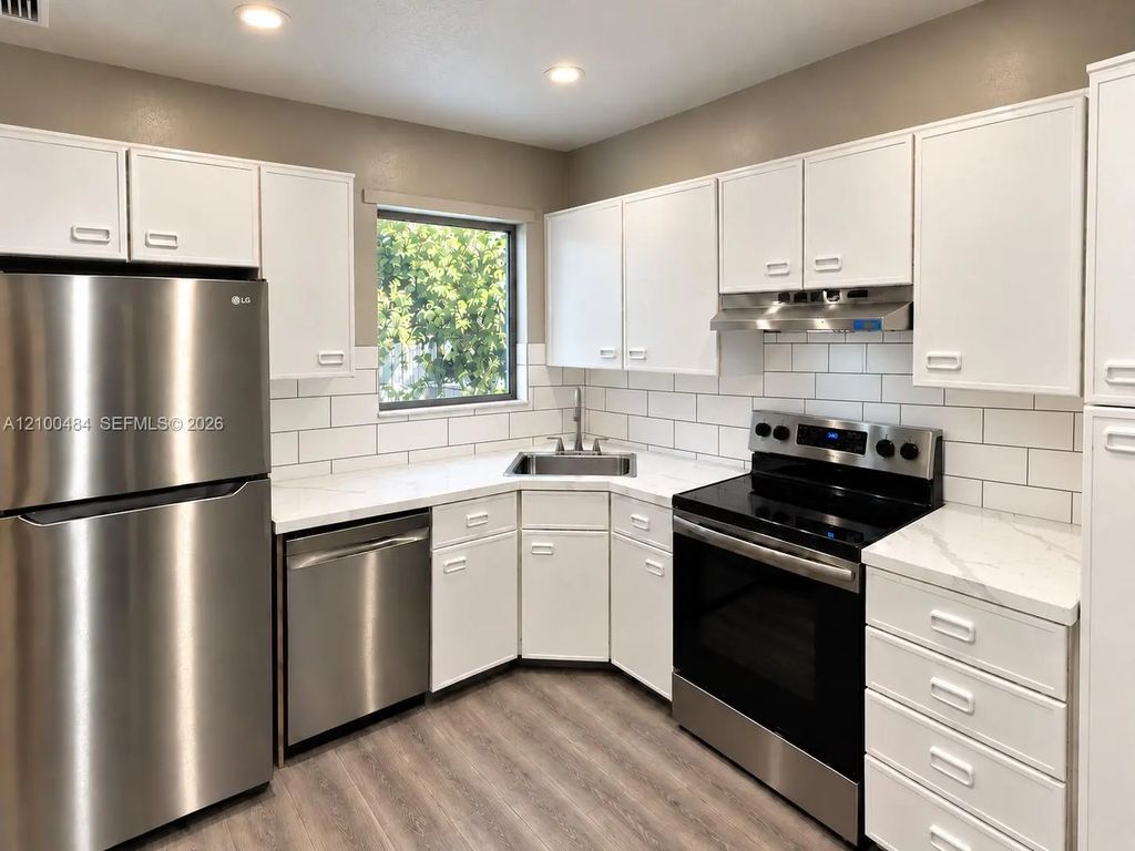 4761 Nw 22nd Street #42111, Coconut Creek