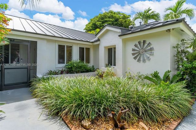 2 of 28 - 8514 Sw 209th Lane, Cutler Bay, FL