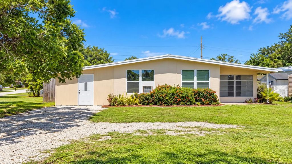 104 21st Street Se, Vero Beach