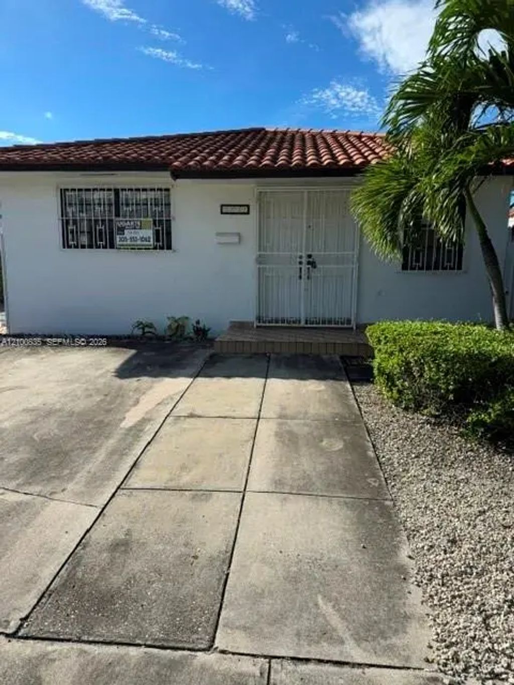 3230 Sw 27th Street #3232, Miami