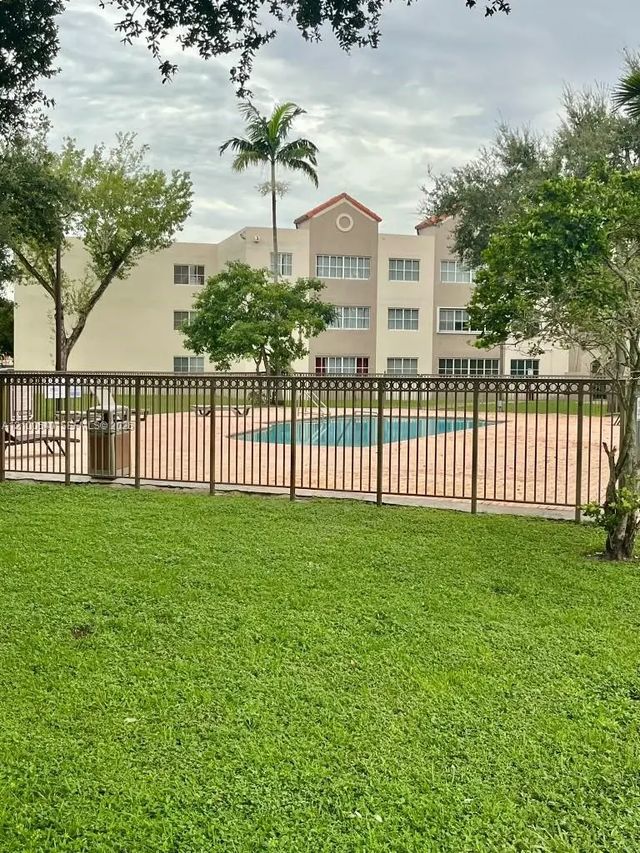 5 of 23 - 6115 Nw 186th Street #301, Hialeah, FL