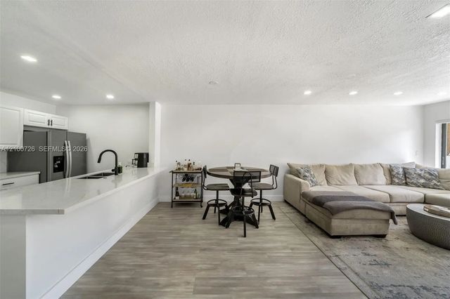5 of 27 - 8267 Sw 128th Street #115, Pinecrest, FL