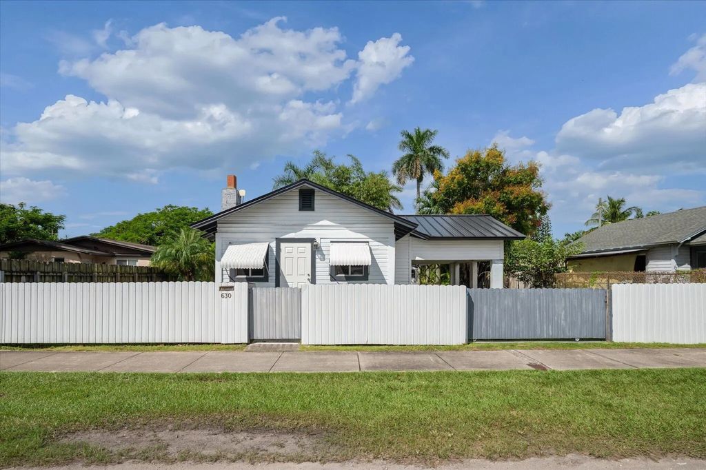 630 Nw 6 Avenue, Homestead