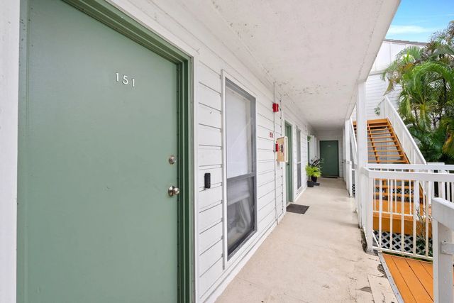 2 of 29 - 151 Cypress Point Drive, Palm Beach Gardens, FL