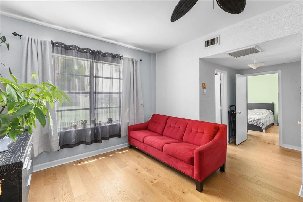 1200 Euclid Avenue #102, Miami Beach