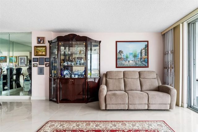 5 of 38 - 2801 Ne 183rd Street #1503w, Aventura, FL