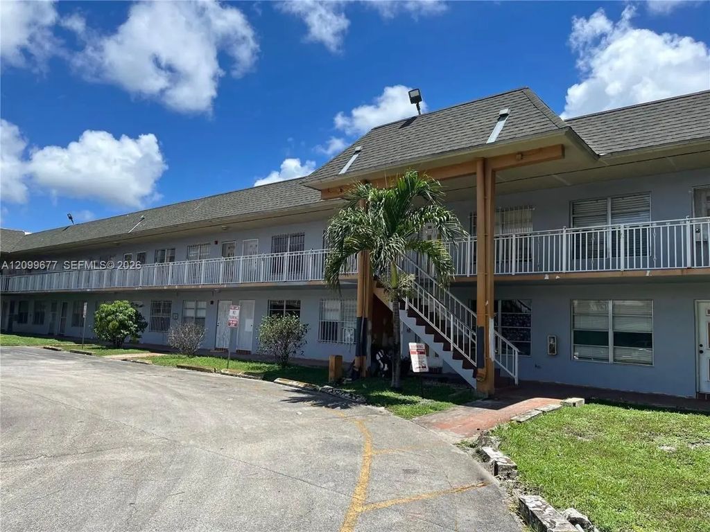 251 Nw 177th Street #a-103, Miami Gardens