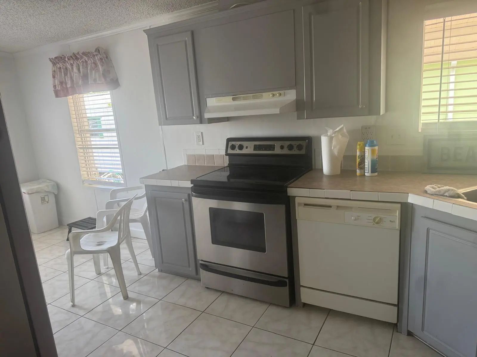 Photos for MLS B26084440 - 33455