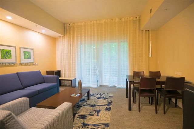 3 of 14 - 5300 Nw 87th Avenue #311, Doral, FL