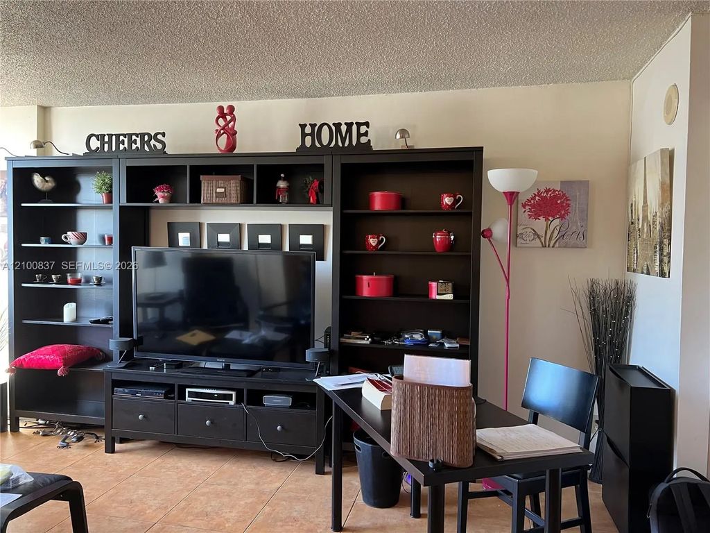 17011 N Bay Road #918, Sunny Isles Beach
