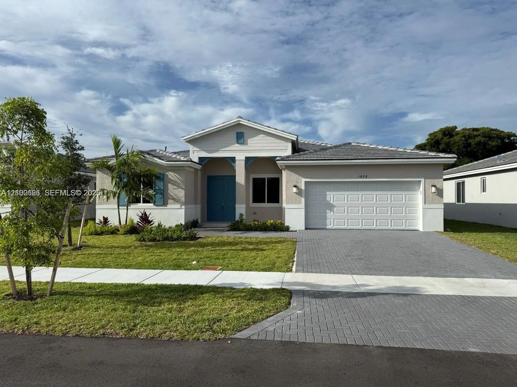 1828 Ne 1st Street, Homestead