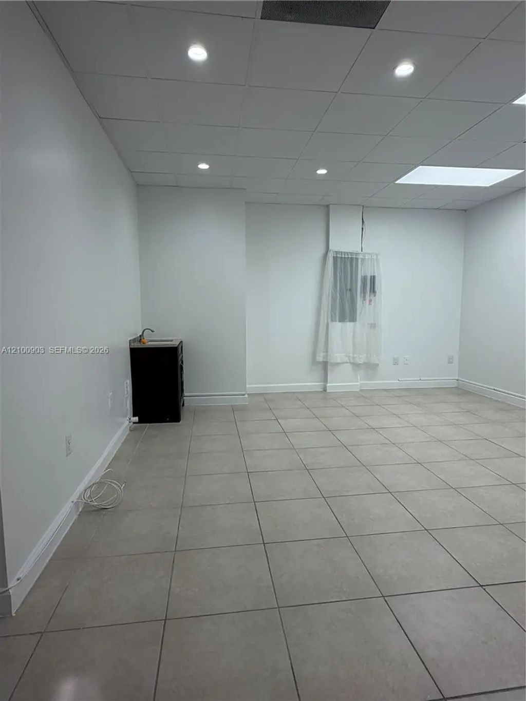 18315 W Dixie Highway, North Miami Beach
