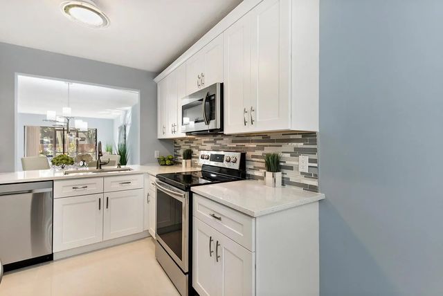 3 of 20 - 10204 Mangrove Drive #104, Boynton Beach, FL