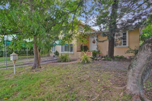 5 of 54 - 2210 Sw 79th Court, Miami, FL