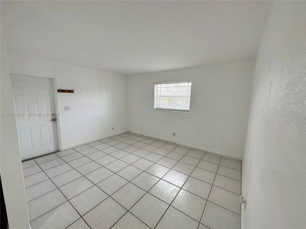 2534 Nw 139th Street #3, Opa-Locka