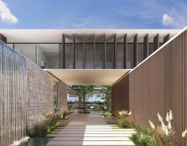 3 of 4 - 4521 Pine Tree Drive, Miami Beach, FL