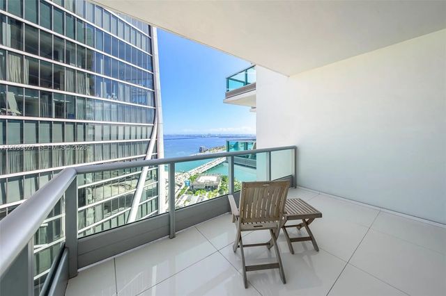 4 of 31 - 900 Biscayne Boulevard #5310, Miami, FL