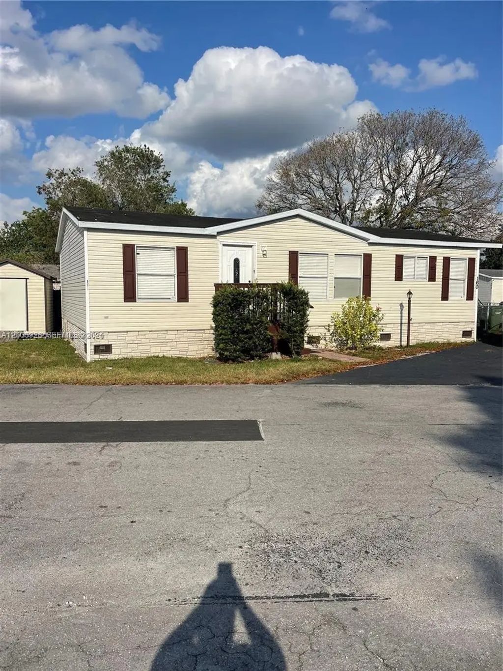 220 Ne 12th Avenue #lot 160, Homestead