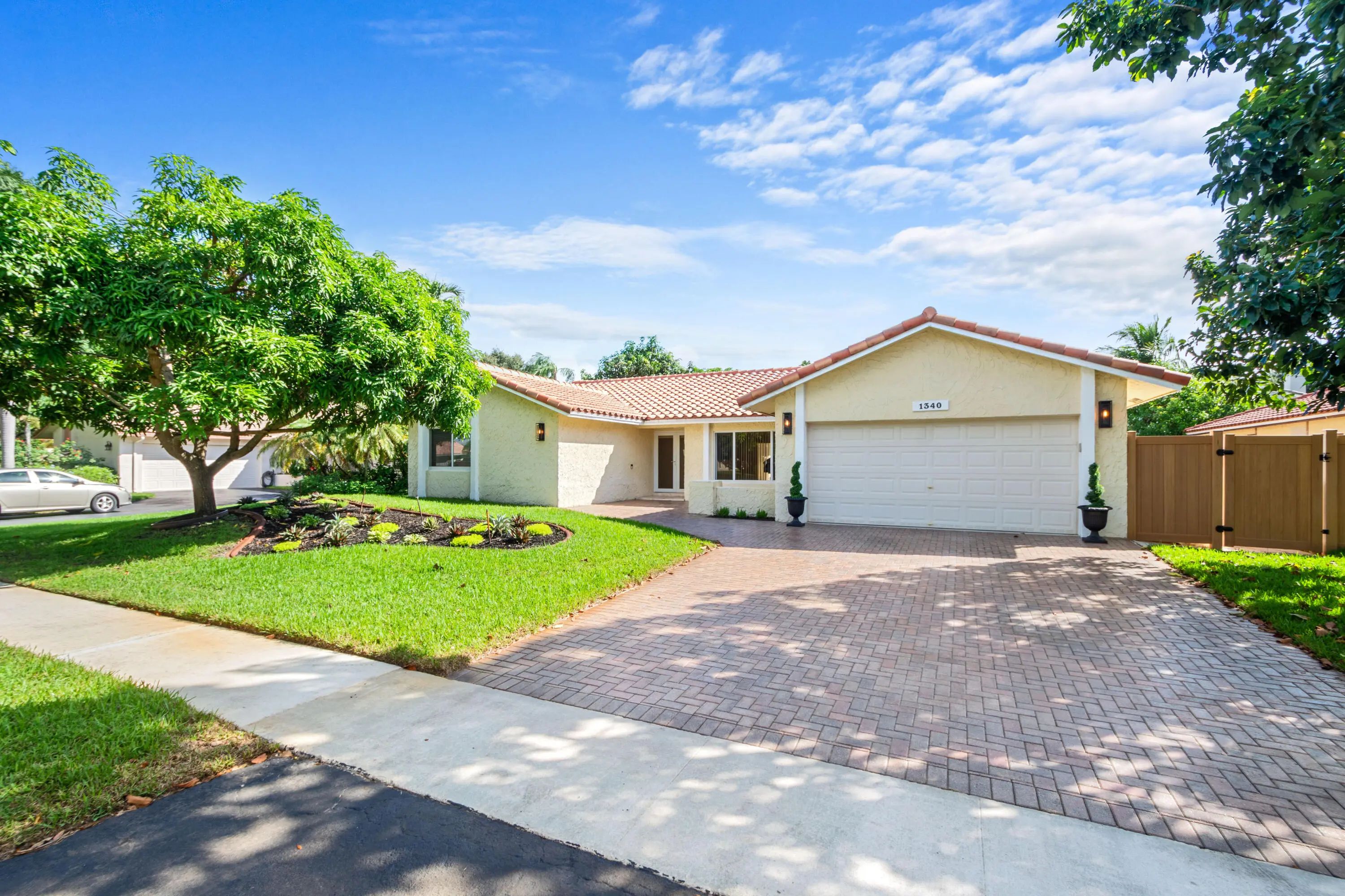 1340 Nw 97th Avenue, Plantation