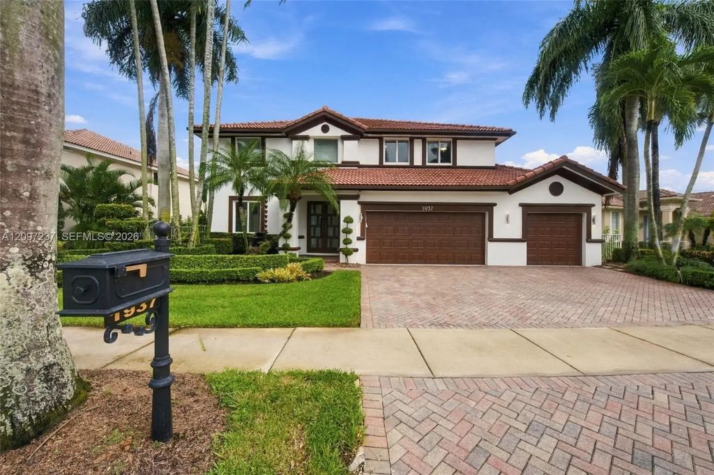 1937 Timberline Road, Weston