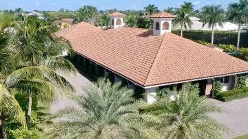 14136 Equestrian Way, Wellington