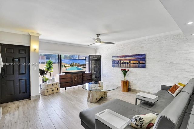 3 of 57 - 16478 Ne 27th Place #34, North Miami Beach, FL