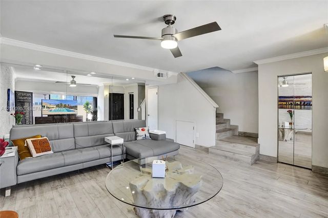 4 of 57 - 16478 Ne 27th Place #34, North Miami Beach, FL