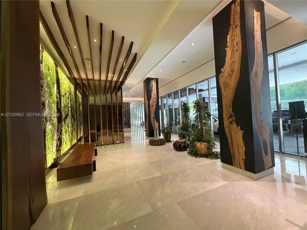1010 Brickell Avenue #2901, Miami