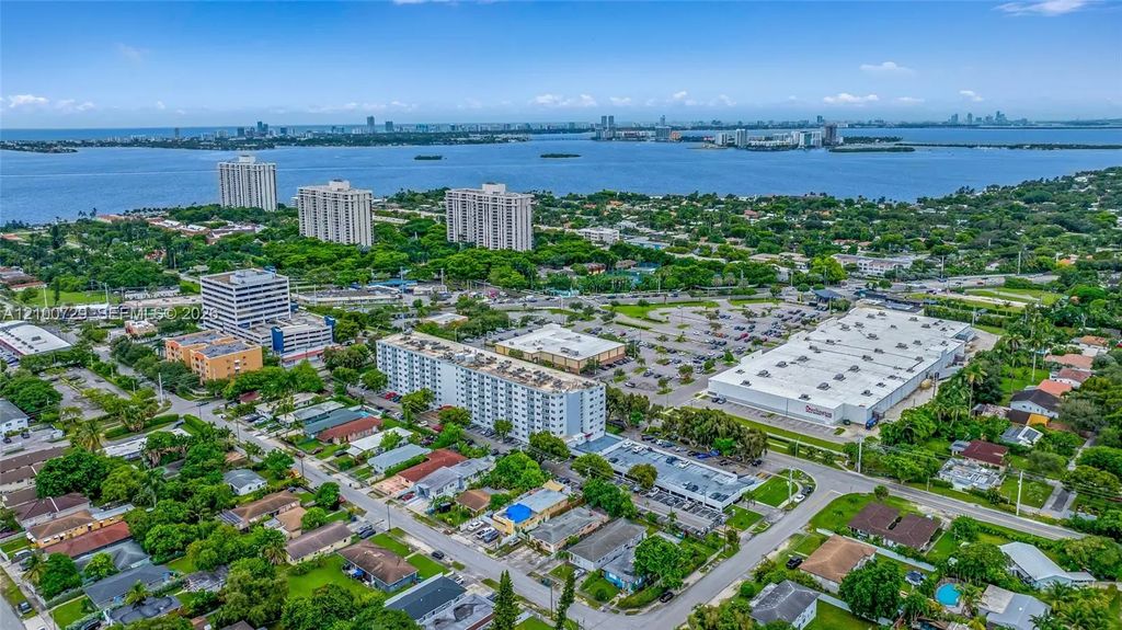 1251 Ne 108th Street #501, Miami