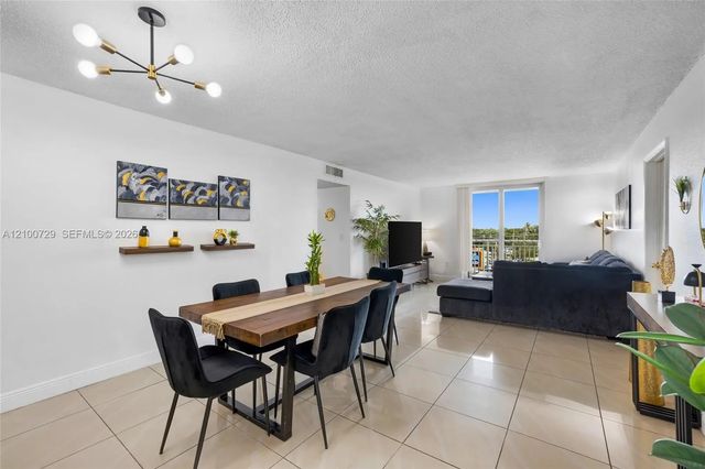 4 of 36 - 1251 Ne 108th Street #501, Miami, FL