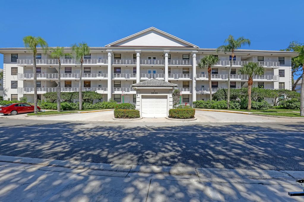 3650 Whitehall Drive #201, West Palm Beach