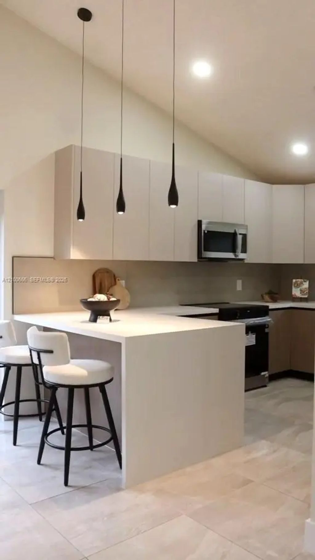 8201 Nw 52nd Street, Lauderhill