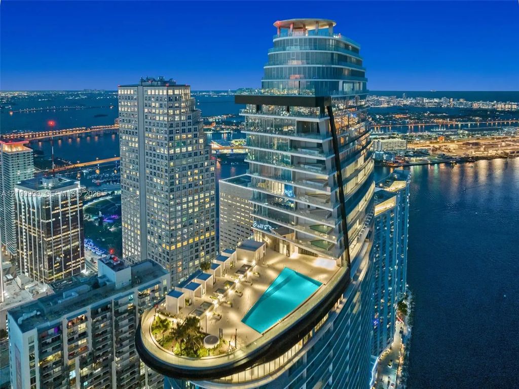 300 Biscayne Boulevard Way #506e, Miami