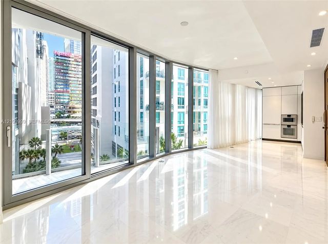 2 of 42 - 300 Biscayne Boulevard Way #506e, Miami, FL