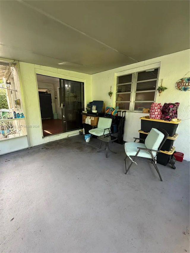 3 of 8 - 925 Nw 52nd Street, Miami, FL