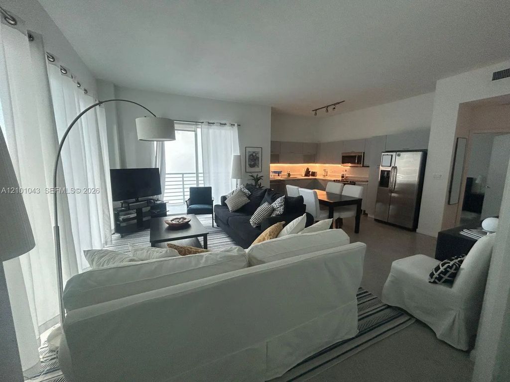 234 Ne 3 Street #902, Miami