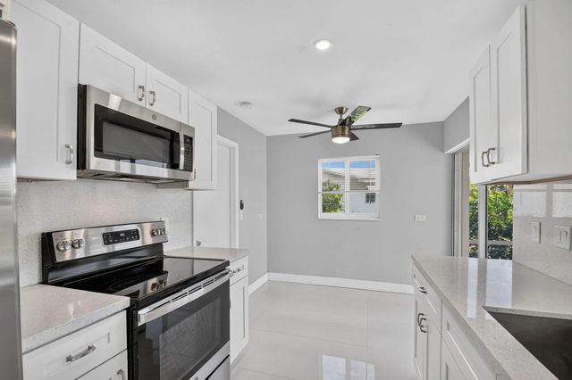 1404 Sw 22nd Avenue, Boynton Beach