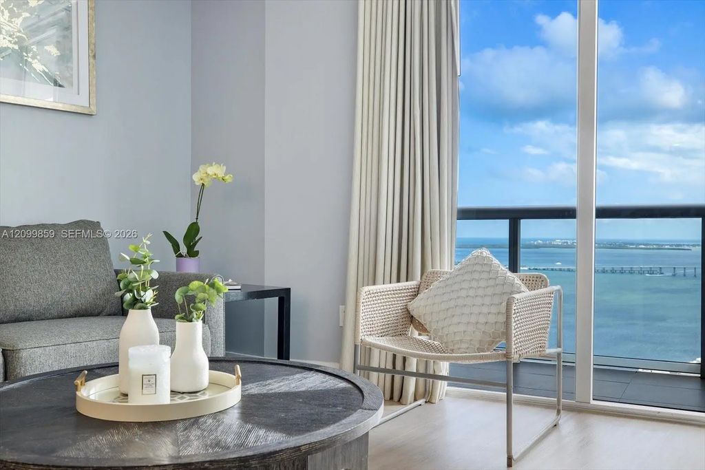 485 Brickell Avenue #4309, Miami