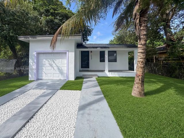 1427 Nw 69th Terrace, Miami
